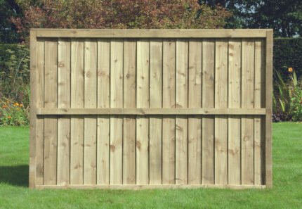 6ft x 4ft Featheredge Closeboard Fence Panel