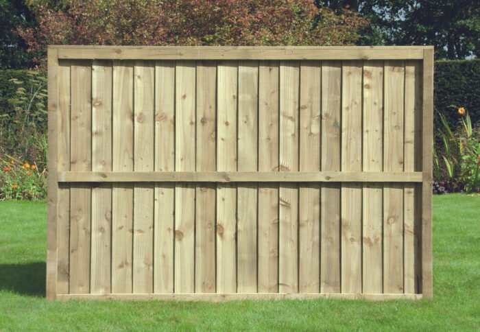 6ft x 4ft Featheredge Closeboard Fence Panel